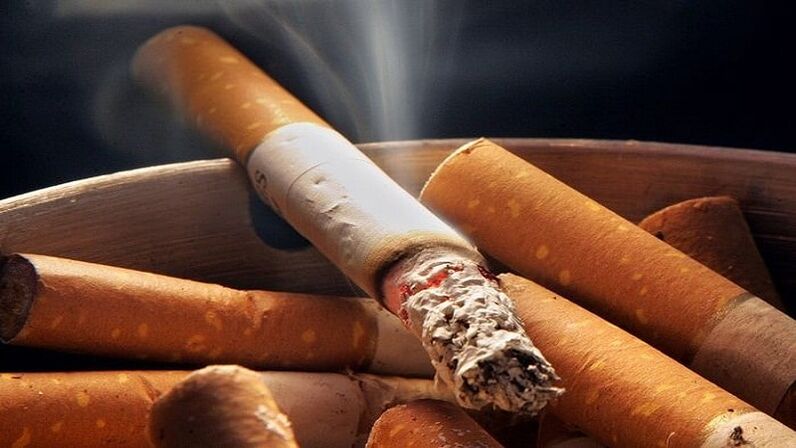 arderea țigărilor și renunțarea la fumat
